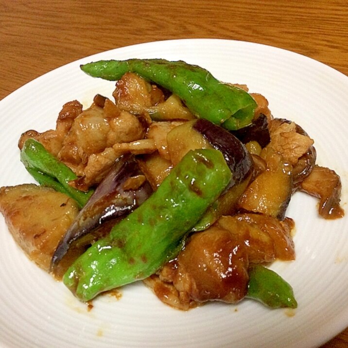 ご飯がすすむ！豚バラ肉と茄子の赤みそ炒め